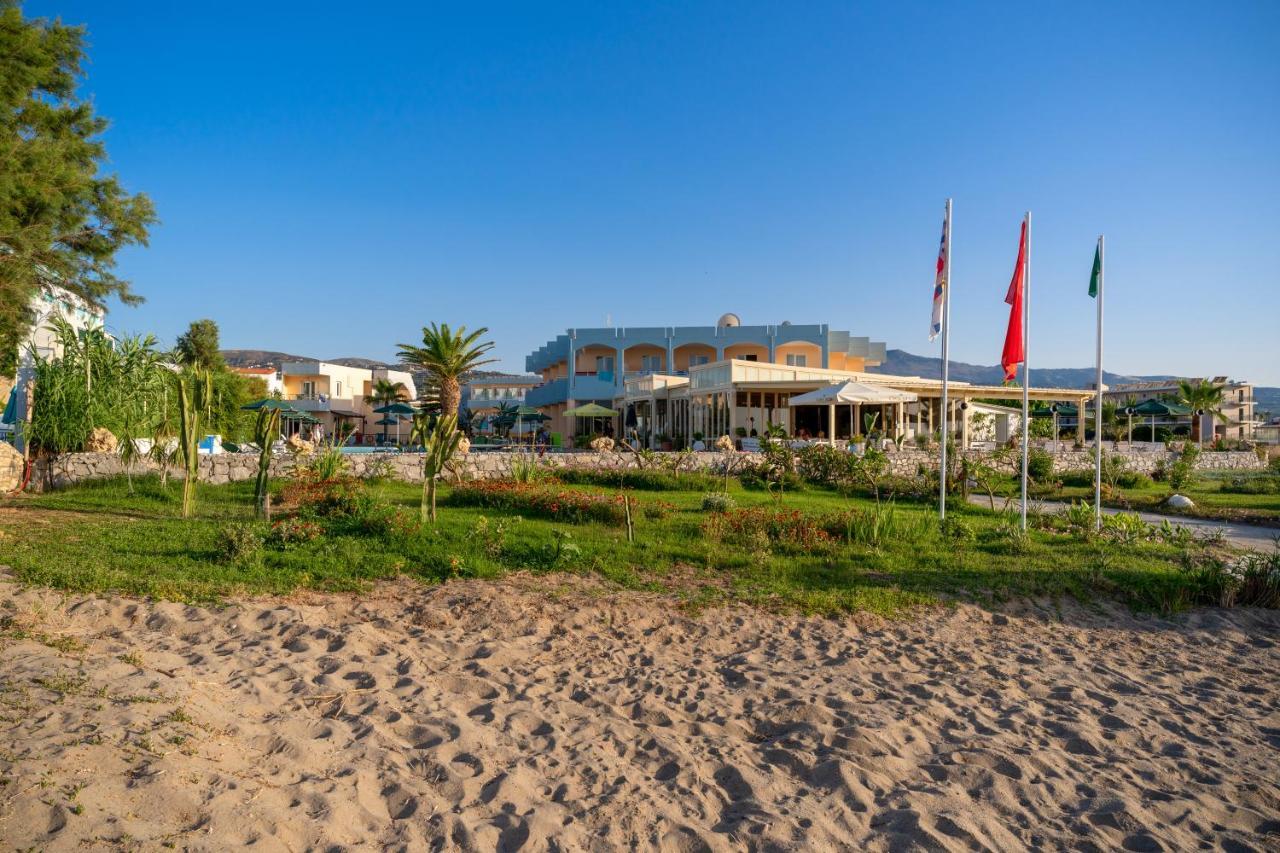 Hotel Kathrin Beach Adelianos Kampos Esterno foto