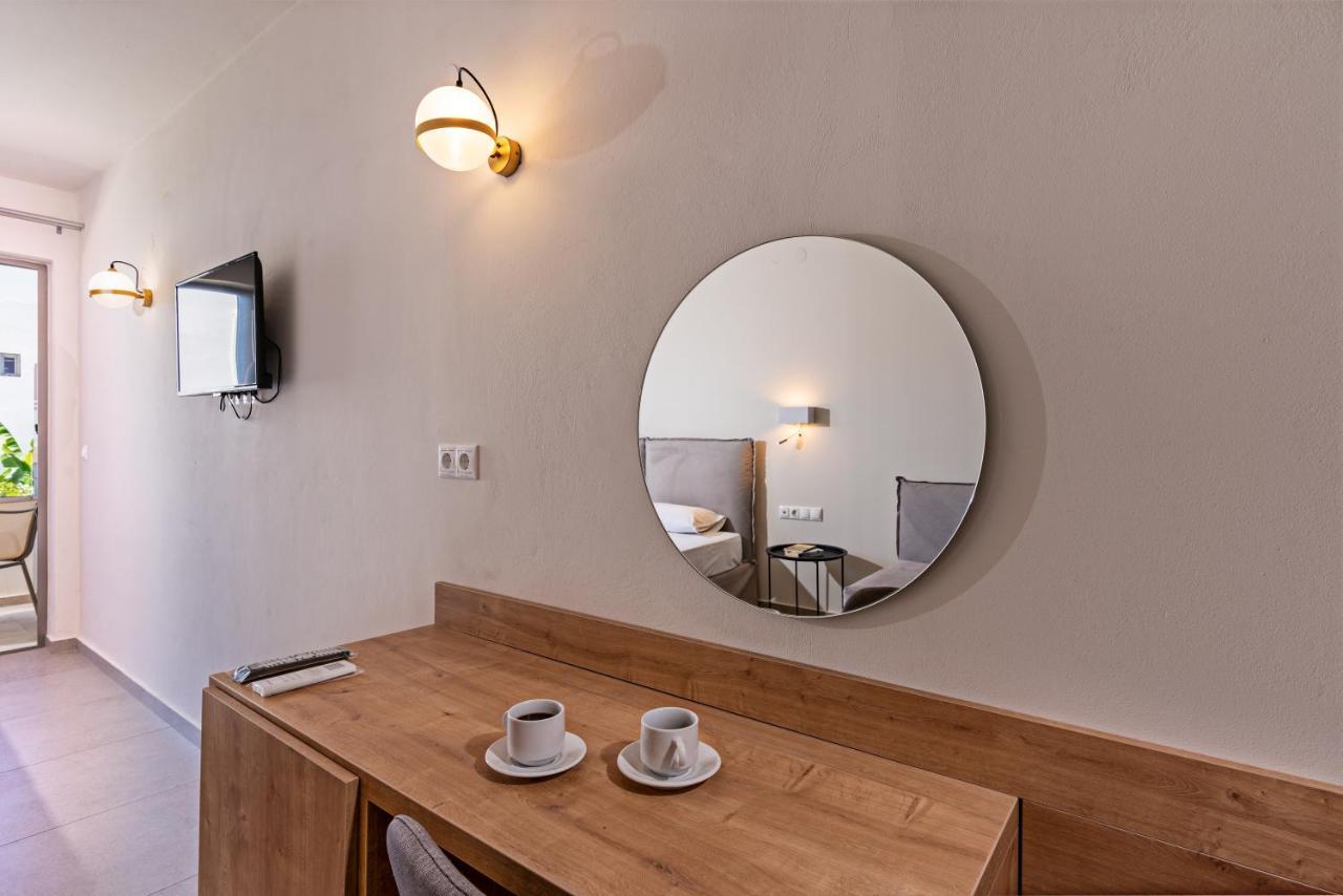 Hotel Kathrin Beach Adelianos Kampos Esterno foto