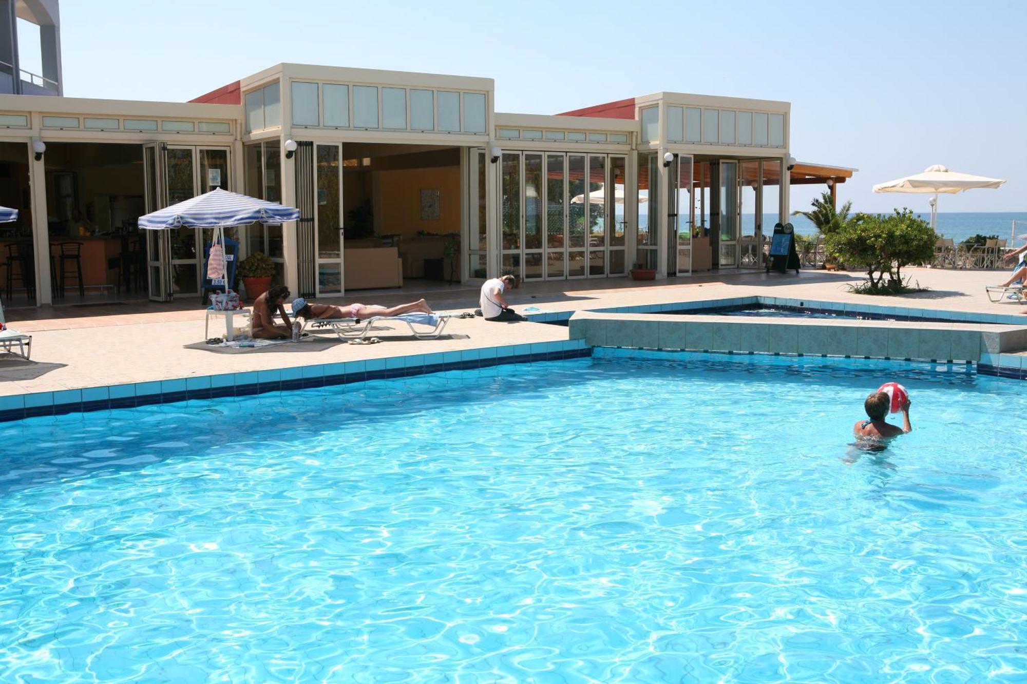 Hotel Kathrin Beach Adelianos Kampos Esterno foto